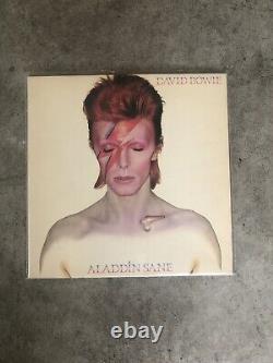 Autographed David Bowie Aladdin Sane ORIGINAL PRESS VG+ LP Record 1973