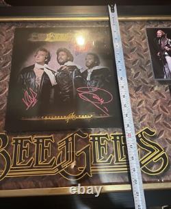 BEE GEES RARE AUTHENTIC FRAMED VINYL RECORD SIGNED BY ALL MEMBERS Certificate