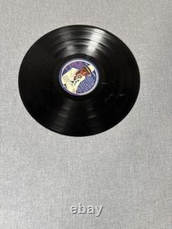 Elton John Signed Autographed Greatest Hits LP Vinyl Record 1974 -Scratches