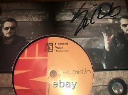 Eric Church Record Year Autographed Promotional 45 Vinyl! Extremely RARE