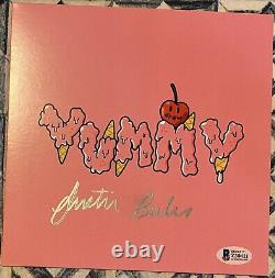Justin Bieber SIGNED Yummy 7 Vinyl Record Sleeve Beckett COA. Comes With Vinyl