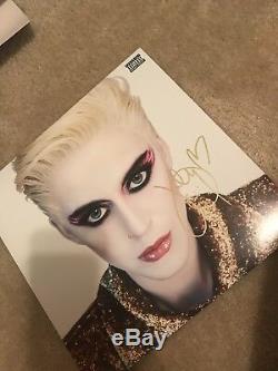 Katy Perry Witness Vinyl Limited Edition Cover Signed Autographed