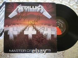 Metallica Master Of Puppets Autographed LP withCOA Elektra E1 60439