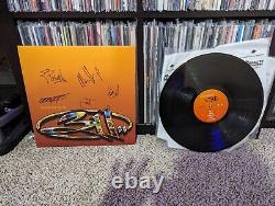 NEW 311 Greatest Hits 93-03 SIGNED Vinyl LP Record Music Chaos Transistor Mosaic