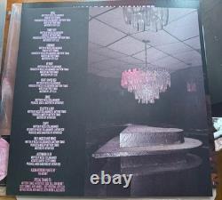 Nicole Dollangager Heart Shaped Bed Vertigo Exclusive Signed Blushing Bride MINT