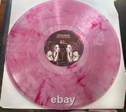 Nicole Dollangager Heart Shaped Bed Vertigo Exclusive Signed Blushing Bride MINT