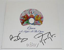 Queen Brian May & Roger Taylor Signed A Night At The Opera Vinyl Record Beckett