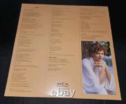 Reba McEntire Rumor Has It signed album vinyl record JSA certified autograph
