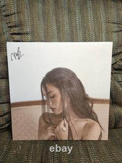 Signed Madison Beer Locket Black Vinyl Cover Sleeve Auto Record Autographed