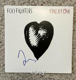 TAYLOR HAWKINS FOO FIGHTERS SIGNED'ONE BY ONE' ALBUM VINYL RECORD withEXACT PROOF