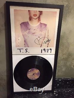 Taylor Swift Autographed Signed Framed 1989 Album Vinyl Sold Out