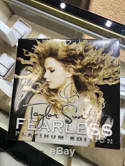 Taylor Swift Fearless Platinum Edition Signed Autographed LP Gold Vinyl Record