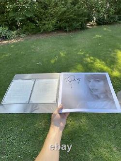 Taylor Swift Tortured Poets Department Vinyl LP Autograph/Signed with Heart